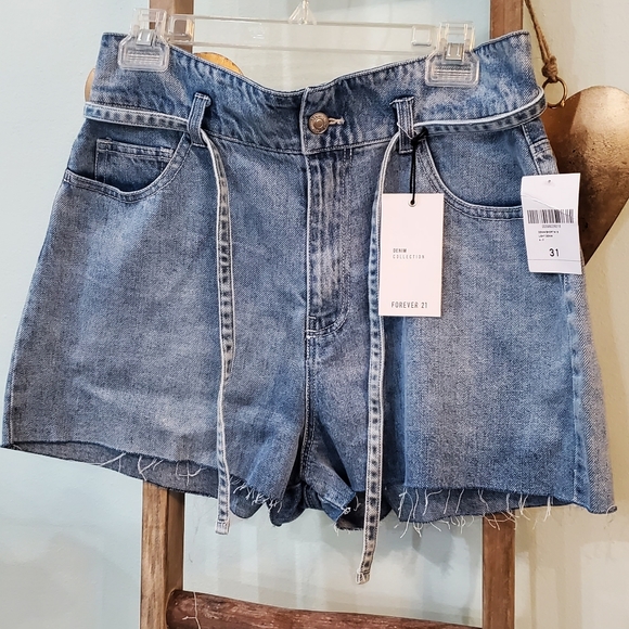 Forever 21 Pants - JEAN SHORT